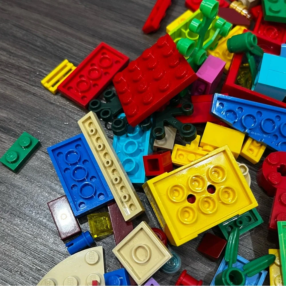 Lot Of Bright Colored Lego Pieces From Different Sets 8.6 Ounces